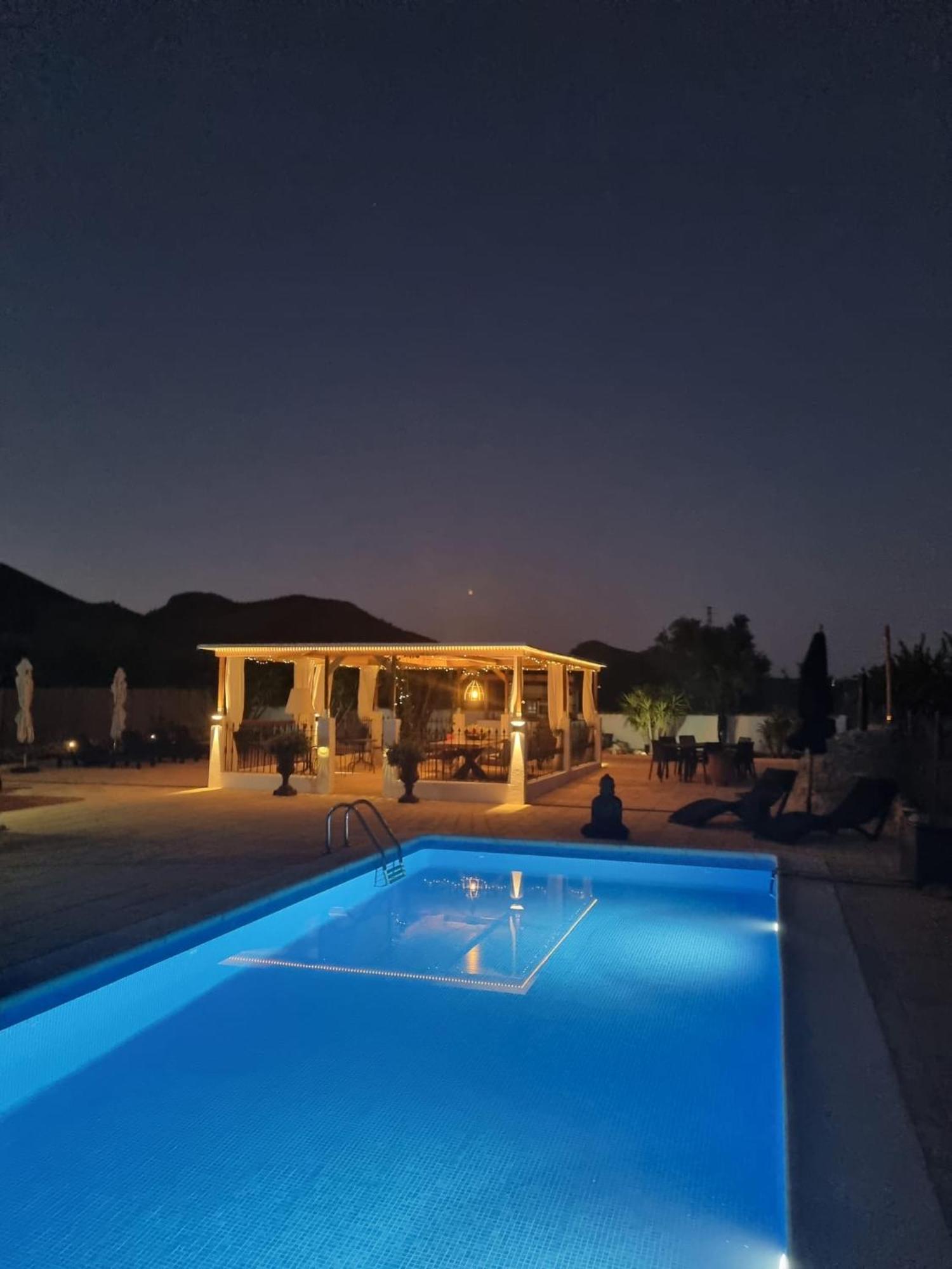 B&B Casa Blanca Oria Екстериор снимка